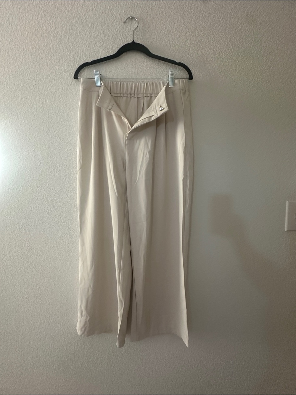 SHEIN Petite Off White Taupe Wide Leg Pleated Trousers L
